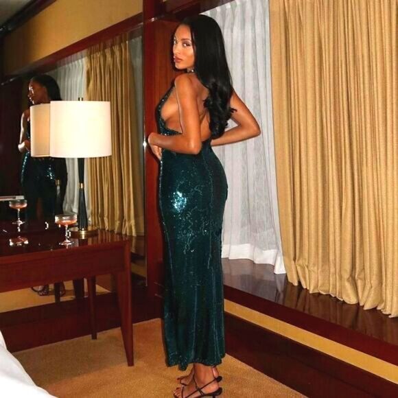 VIRAL ZARA SEQUIN DRESS GREEN - Picture 2 of 16